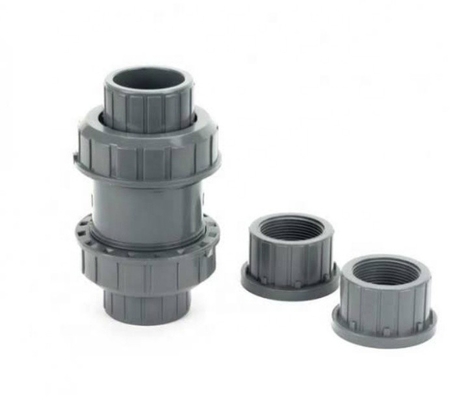 Valvole a sfera in PP da 110 mm per il pompaggio di materie plastiche bianche e grigie