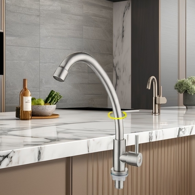Classe Classico Cucina Rubinetto Con 360 gradi di rotazione e acciaio inossidabile