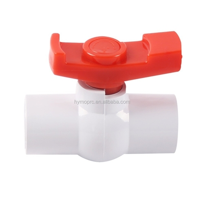 Valvola a sfera in PVC da 2 pollici con maniglia di barca fabbricata secondo gli standard ASTM e DIN Ideale
