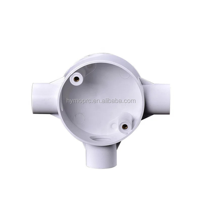 Fornitura d'acqua Fittings di scatole in PVC bianco soddisfa la norma DIN per prestazioni affidabili