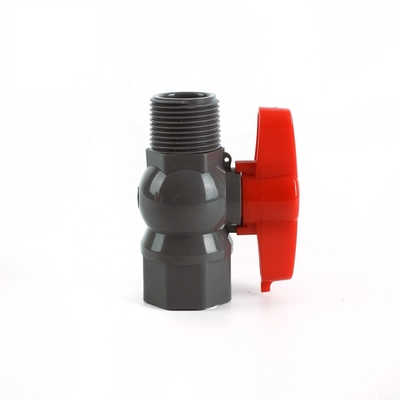 Valvola a sfera in PVC da 3/4 pollici con maniglia lunghezza standard