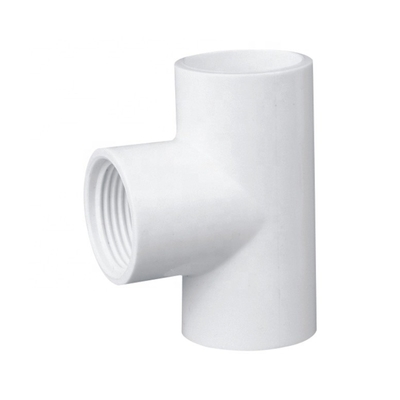 Fabbricazione di attrezzature in PVC a 4 vie in ASTM D1785 Standard per l'alimentazione idrica