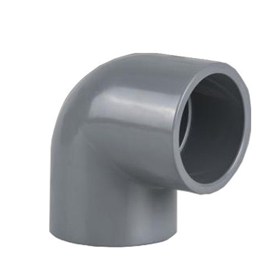 Fittings in PVC durevoli per i collegamenti di condotte idriche di lunghezza standard nell'irrigazione