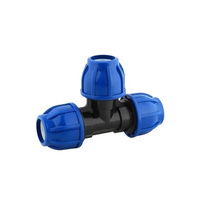 Fabbricazione di apparecchi di compressione in HDPE PP per sistemi di irrigazione agricola e standard DIN